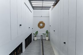 Greenhill Mountain City View 8BR Villa Heated Pool