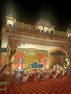 Hotel Rajwada Palace