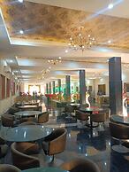 Hotel Rajwada Palace