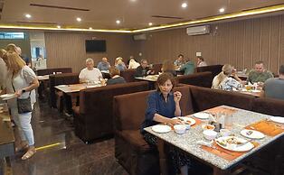 Hotel Rajwada Palace