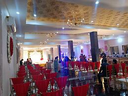 Hotel Rajwada Palace