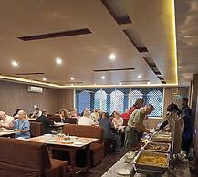 Hotel Rajwada Palace