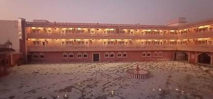 Hotel Rajwada Palace