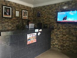 Hardrock Hotel and Suites Ltd