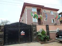 Hardrock Hotel and Suites Ltd