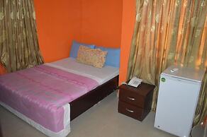 Hardrock Hotel and Suites Ltd