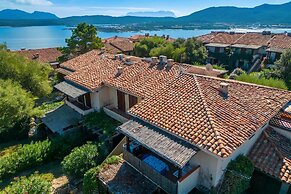 Casa Emozione With Shared Pool