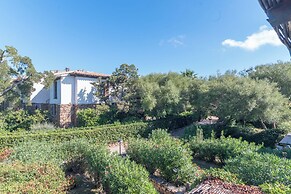 Casa Emozione With Shared Pool