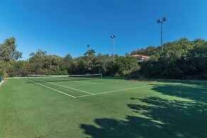 Casa Emozione With Shared Pool