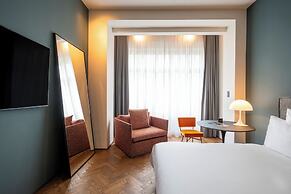 sly Berlin