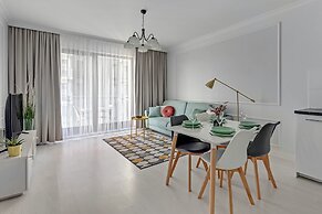 Flatbook City Center SPA Apartments