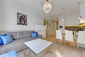 Flatbook City Center SPA Apartments