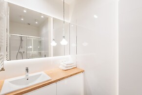 Flatbook City Center SPA Apartments