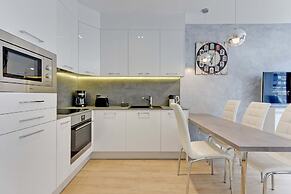 Flatbook City Center SPA Apartments