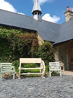 Unique Countryside Cottage Close to Sunderland