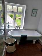 Unique Countryside Cottage Close to Sunderland