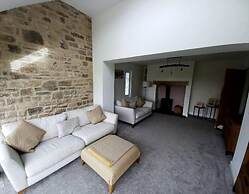Unique Countryside Cottage Close to Sunderland