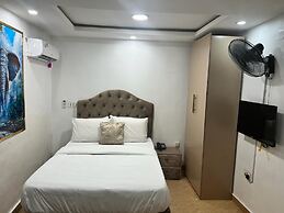 Thapunchline Apartments & Hotels