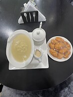 Thapunchline Apartments & Hotels
