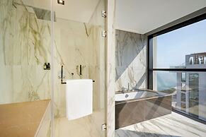 Agora, Doha, Autograph Collection