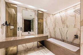 Agora, Doha, Autograph Collection