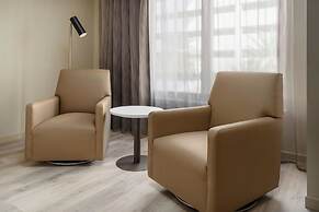 AC Hotel St. Petersburg Downtown