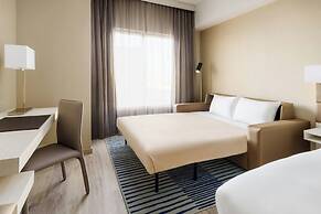 AC Hotel St. Petersburg Downtown