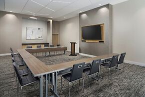 AC Hotel St. Petersburg Downtown