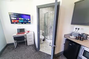 Spacious 1-bed Studio in Birmingham