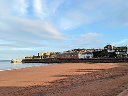 English Riviera Coastal Holiday Home in Devon UK