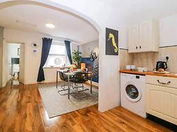 English Riviera Coastal Holiday Home in Devon UK