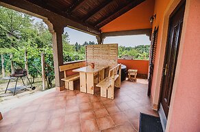 Holiday Home Vesna with Sauna