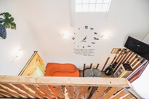 Holiday Home Vesna with Sauna