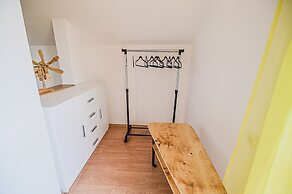 Holiday Home Vesna with Sauna