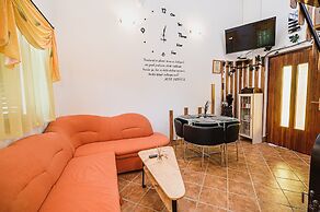 Holiday Home Vesna with Sauna