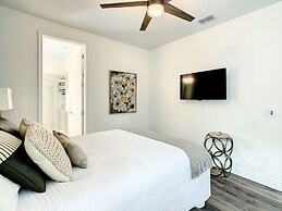 Wonderland Home W/private Pool Near Disney 5 Bedroom Home by Redawning