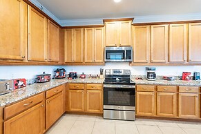 Wonderland Home W/private Pool Near Disney 5 Bedroom Home by Redawning