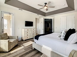 Wonderland Home W/private Pool Near Disney 5 Bedroom Home by Redawning