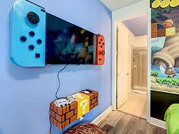 Wonderland Home W/private Pool Near Disney 5 Bedroom Home by Redawning