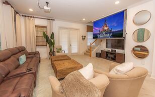 Star Wars & Mickey Themed 5 Bedroom Home by Disney 5 Home by Redawning