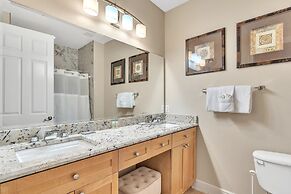 Star Wars & Mickey Themed 5 Bedroom Home by Disney 5 Home by Redawning