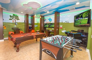 Star Wars & Mickey Themed 5 Bedroom Home by Disney 5 Home by Redawning