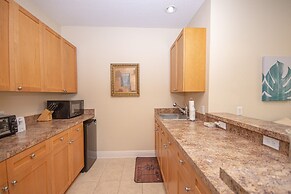 Star Wars & Mickey Themed 5 Bedroom Home by Disney 5 Home by Redawning