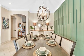 Star Wars & Mickey Themed 5 Bedroom Home by Disney 5 Home by Redawning