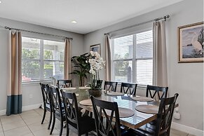 Private Pool Arcade Game Room Home By Disney 8 Bedroom Home by RedAwni