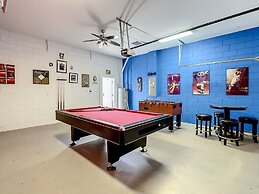 Aladdin Themed Private Pool Home By Disney 5 Bedroom Home by Redawning