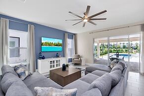 Extravagant Bear's Den Private Pool Villa By Disney 5 Bedroom Home by 