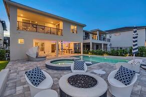 Extravagant Bear's Den Private Pool Villa By Disney 5 Bedroom Home by 