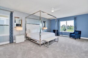 Extravagant Bear's Den Private Pool Villa By Disney 5 Bedroom Home by 