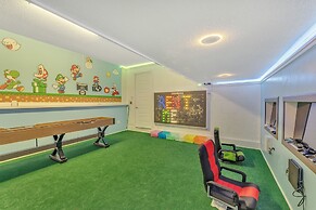 Retro Game Room Private Pool Home By Disney 7 Bedroom Home by Redawnin